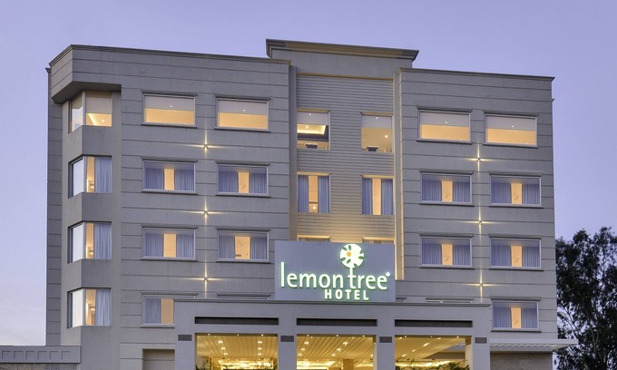 Jammu Hotel | Lemon Tree Hotel Jammu