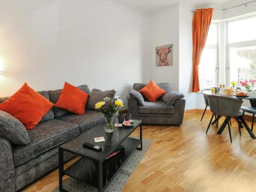 Kilmun House | Lena's Corner
