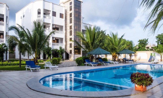 Diani Beach Apartment | Leomilo Holidays