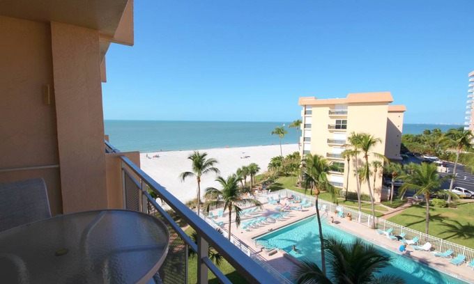 South Island Condo | Leonardo Arms 507- Beachfront condo with private balcony