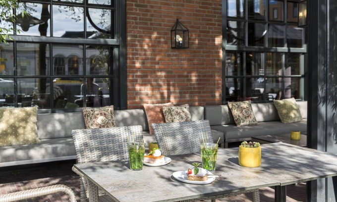 Leeuwarden Hotel | Leonardo Oranje Hotel Leeuwarden
