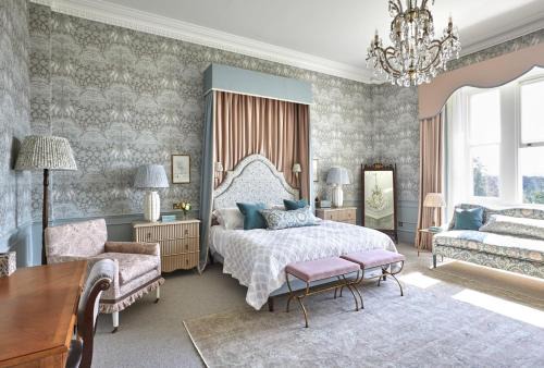 Staplefield Hotel | Leonardslee House at Leonardslee Lakes & Gardens