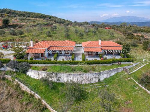 Xinovrisi House | Leonidas