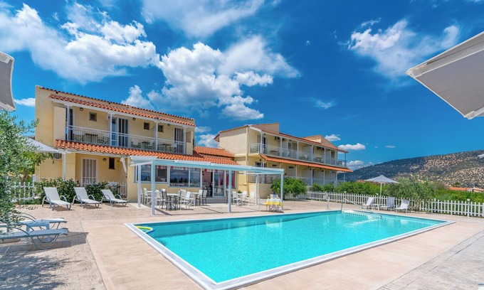Ermionida Resort | Leonidas resort is full sea view.