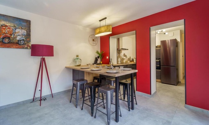 Jouvence House | Les 2 cours B