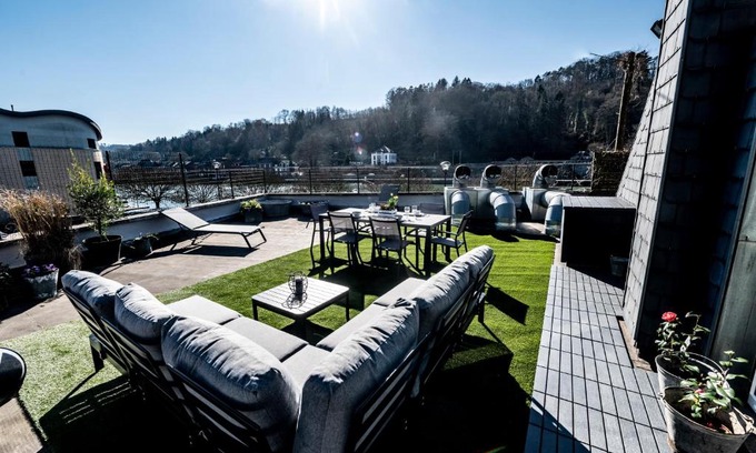 Dinant Apartment | Les 3 chapeaux Dinant 6p Les canotiers 4p avec terrasse Le melon 2p SANS terrasse
