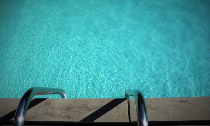 Carcassonne House | Les 4 C Private pool