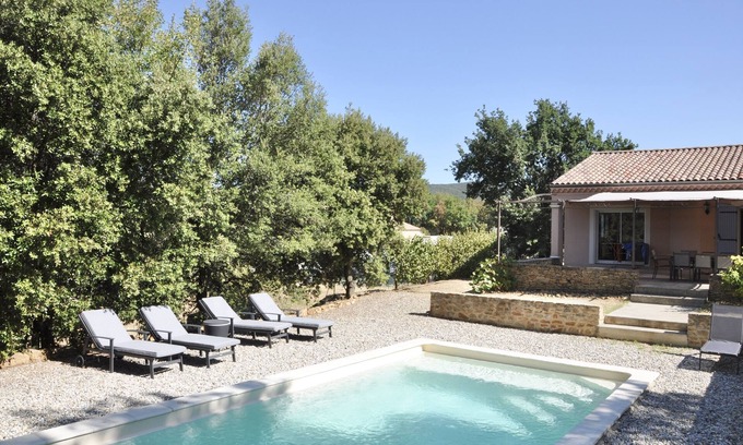 Saint-Montan Villa | Les 7 Amandiers - Maison de Famille, Proche du Cœur du Village de Saint Montan