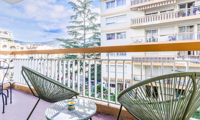Cimiez Apartment | Les Arènes de Cimiez by Interhome
