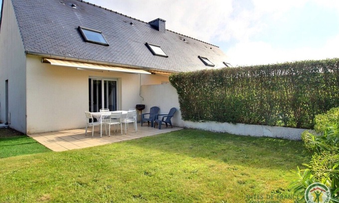 Saint-Quay-Perros House | Les Bleuets - ST Quay Perros