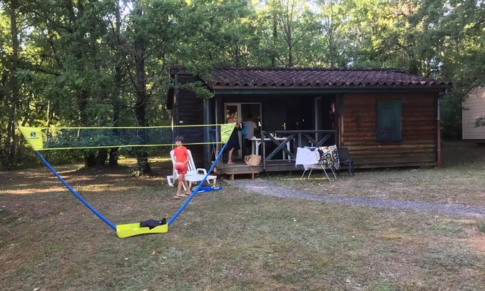 Prayssac Ski Chalet | Les Bois de Prayssac Campsite - 3-room chalet for 4 people