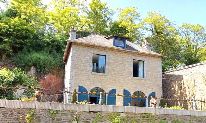 Lehon House | Les bords de Rance