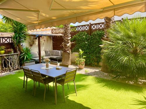 Frejus Plage Apartment | Les Cactus Fréjus Plage