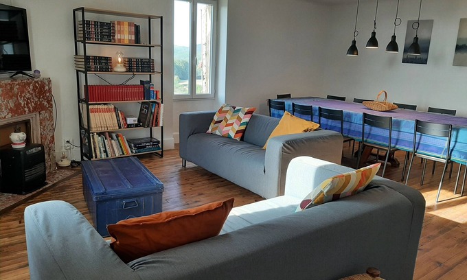 Saint-Andre-de-Najac Villa | Les Carbonniers - Country house, ideal for families or groups