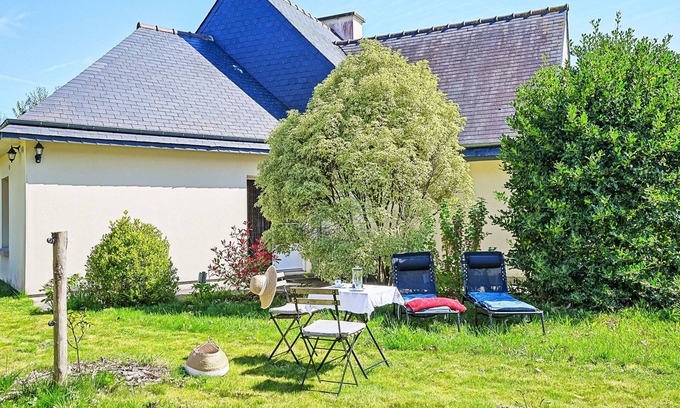 Binic-Etables-sur-Mer House | Les Châtaigners by Interhome