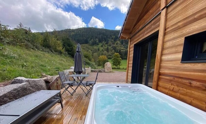 Rochesson Ski Chalet | Les Chalets Perce Neige & Jacuzzi Privatif