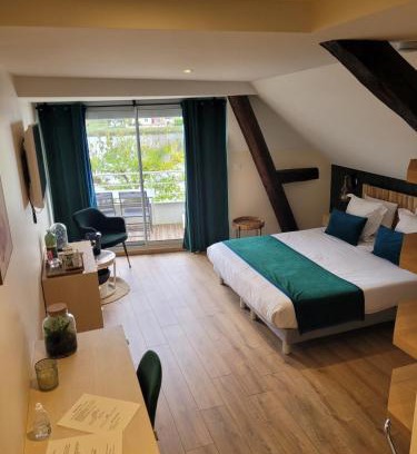 Saint-Jean-de-Losne Bed & Breakfast | Les chambres de la Cotinière - Bord de Saône - St Jean de Losne