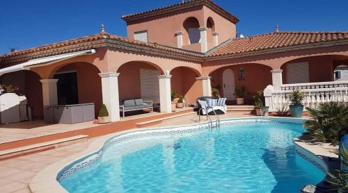 Beaucaire Bed & Breakfast | Les Collines d'Ugernum