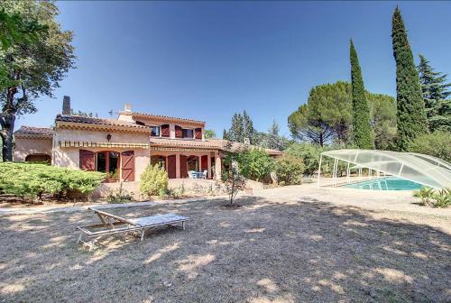 Les Arcs-sur-Argens Bed & Breakfast | Les Croisières