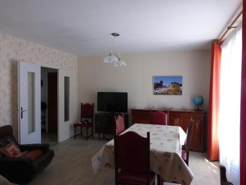 Saint-Jean-de-Maurienne Apartment | Les Cyclamens