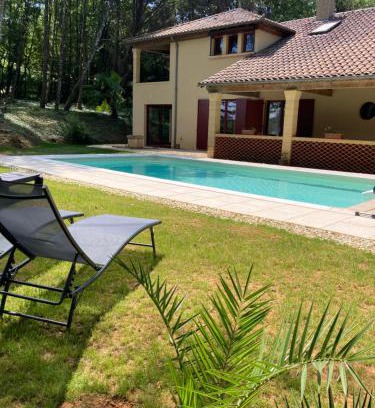 Manaurie House | Les Eaux Vives