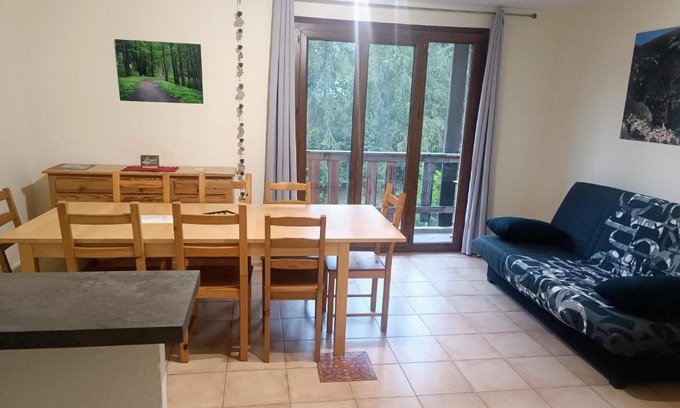 Roubion Apartment | Les Ecureuils "Les Cerfs"