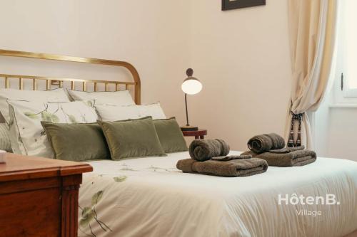 Limoges Apartment | "Les Effrontés" Louis Blanc Charming Apartment