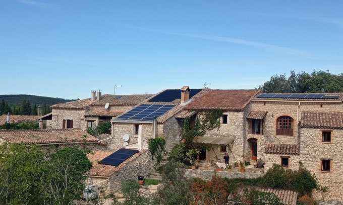 Euzet-les-Bains House | Les Gîtes du mas Champion