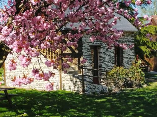 Menil-Hubert-sur-Orne House | Les Gites de la Valette