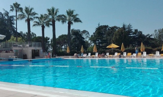 Villeneuve-Loubet Apartment | LES HAUTS DE VAUGRENIER Beautiful duplex with pool