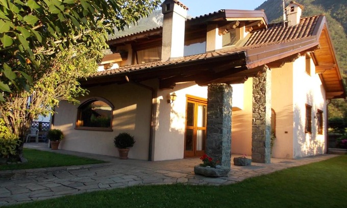 Cors Bed & Breakfast | Les Hirondelles