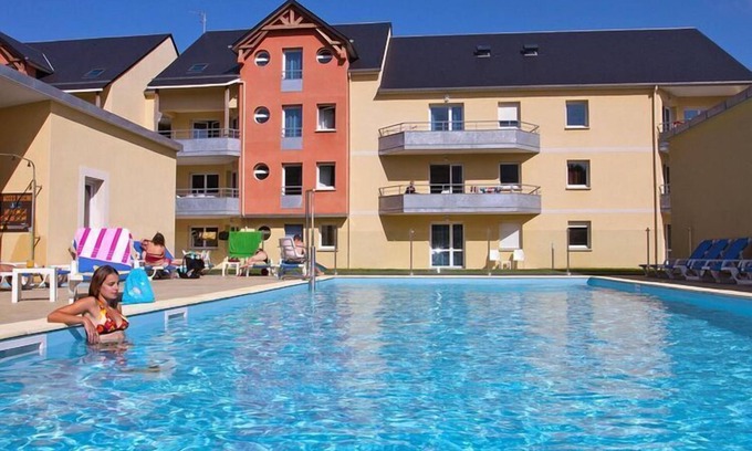 Grandcamp-Maisy Apartment | Les Isles de Sola apartment in Grandcamp
