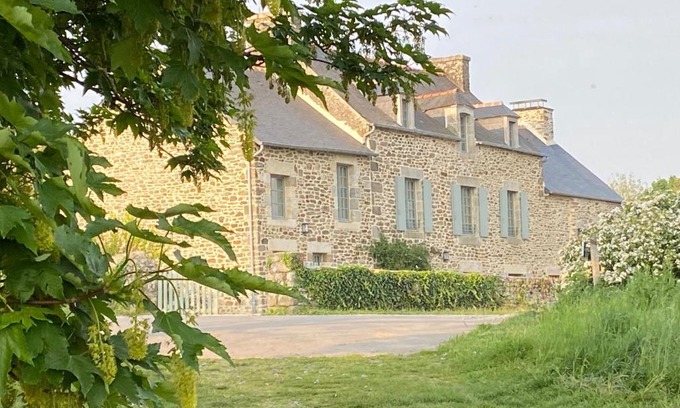 Plouer-sur-Rance Bed & Breakfast | les jardins de la Matz