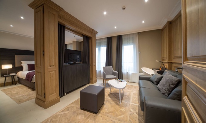 Saint-Cloud Hotel | Les Jardins de Saint-Cloud