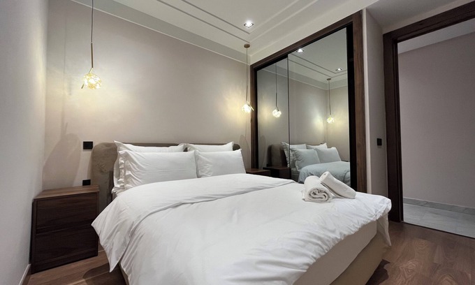 RACINE EXTENSION Apartment | Les Joyeux Luxury Suites & Appart