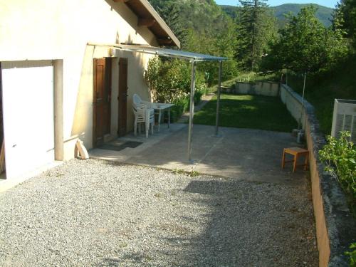 Montjay Apartment | les lavandes
