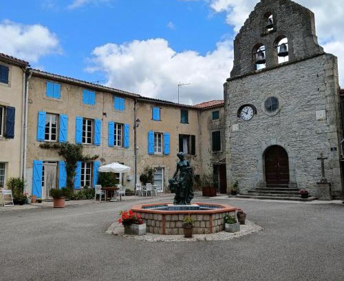 Sonnac-sur-l'Hers Bed & Breakfast | Les lits de Montbel B&B