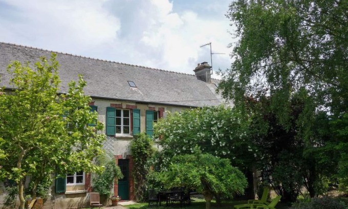 Tour-en-Bessin House | Les Londes by Interhome