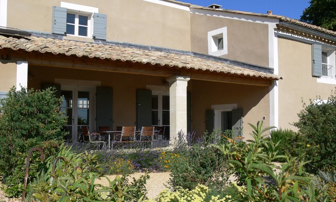 Vinsobres Villa | Les Marronniers, villa with pool on working vineyard in Drome Provençale