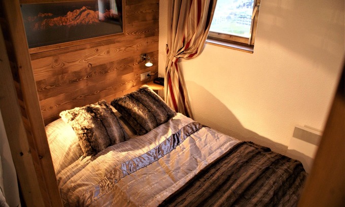 Les Bruyeres Apartment | LES MÉNUIRES, 2 rooms*, 4 pers, at the foot of the slopes