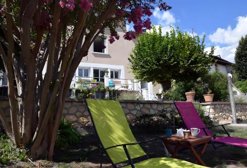 Saint-Germain-du-Salembre House | Les Mille Et Une Collines