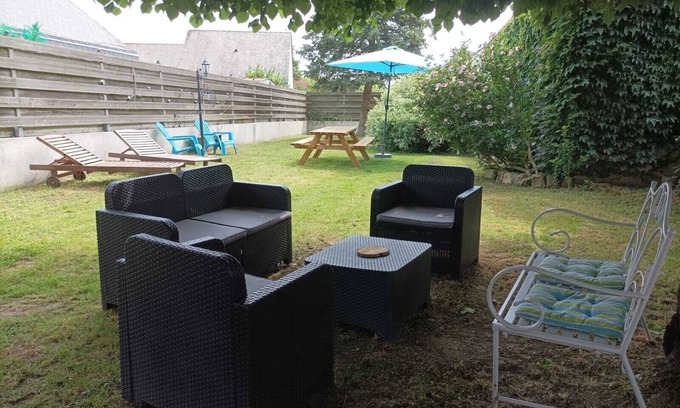 La Bohalle Bed & Breakfast | Les Mouettes B&B :Bord de Loire, calm, nature, garden, family suite