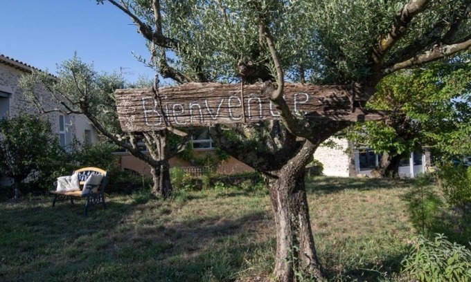Salazac Apartment | Les Oliviers - Le Chant des Tongs