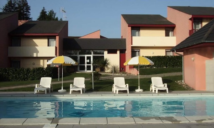 Salies-de-Bearn Apartment | Les Pavillons du Rooy * - 2 Rooms 3/4 People Floor