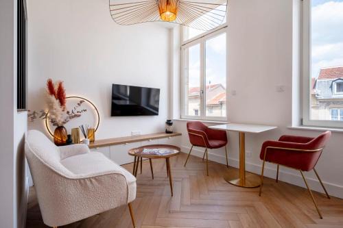 Saint Nicolas - Charles III - Ville vieille - Trois Maisons - Leopold Apartment | Les perchoirs de Stanislas 1 - logement de standing hyper centre