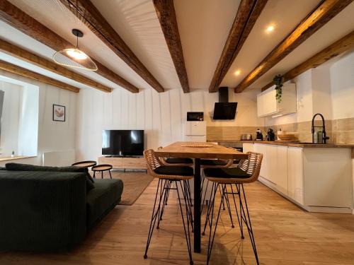 Montbeliard Apartment | Les Poutres de Cuvier