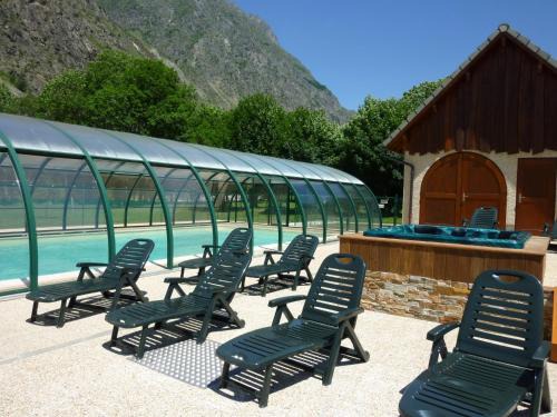 La Chapelle-en-Valgodemard Apartment | Les Prés-Ronds