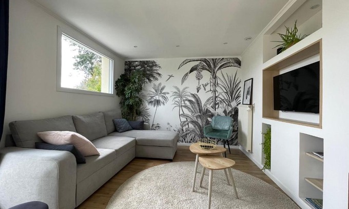 Saint-Lo Apartment | Les sapins verts -inspiration deluxe