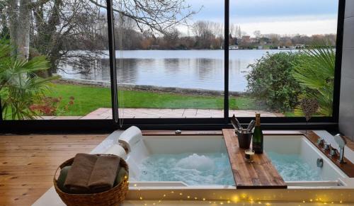 Ardres Hotel | Les Secrets du Lac