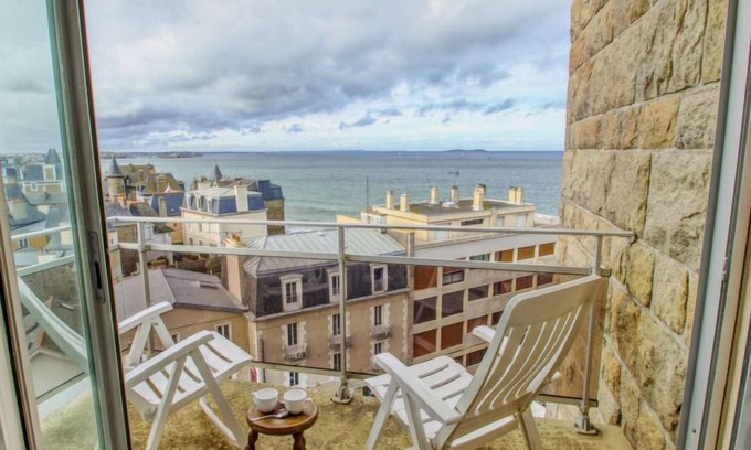 Parame Apartment | Les Terrasses by Interhome